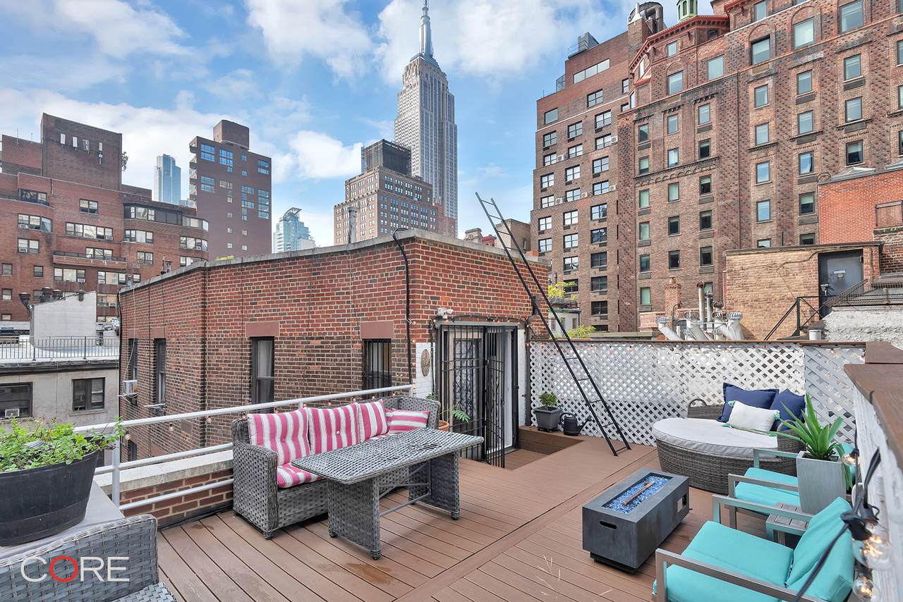 34 38TH Street - Photo 1