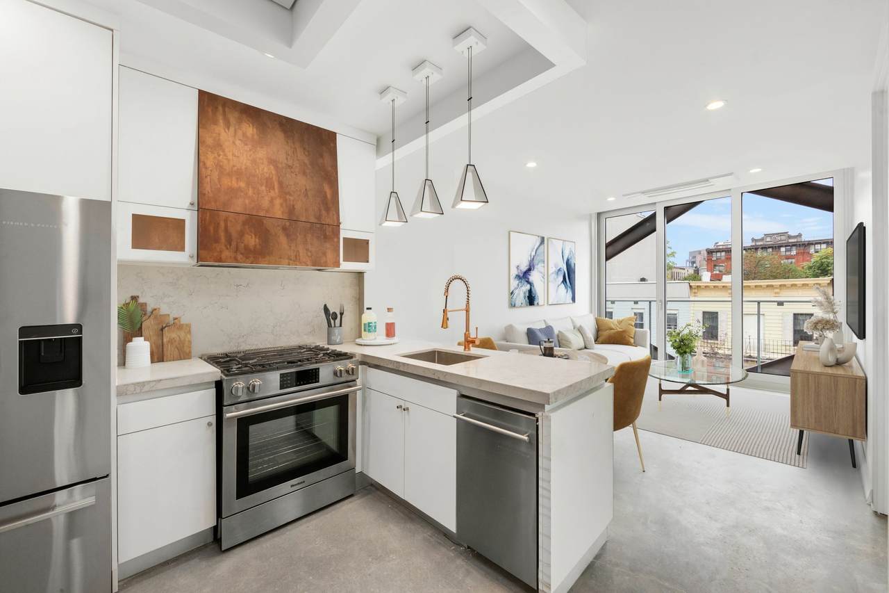 16-20 Melrose Street - Photo 1