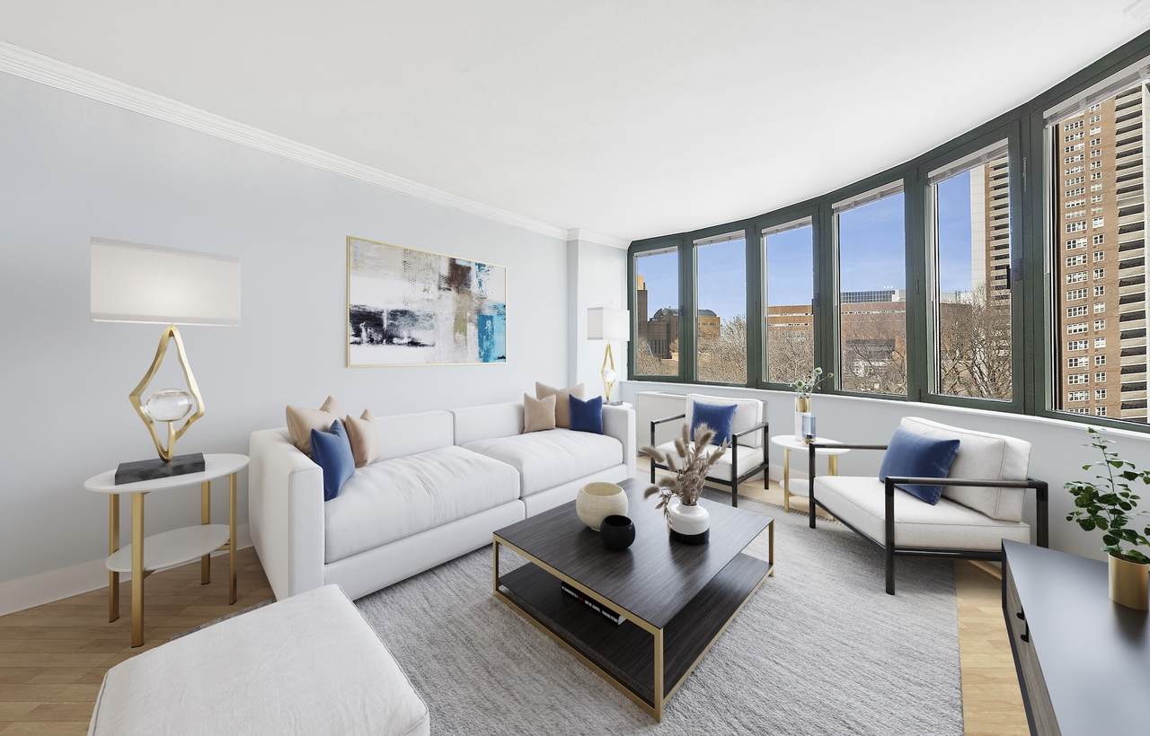 295 Greenwich Street - Photo 1
