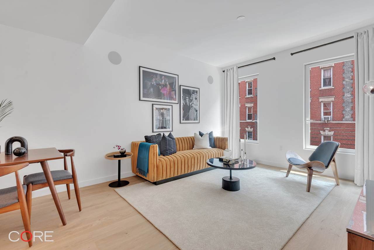 185 Grand Street - Photo 1