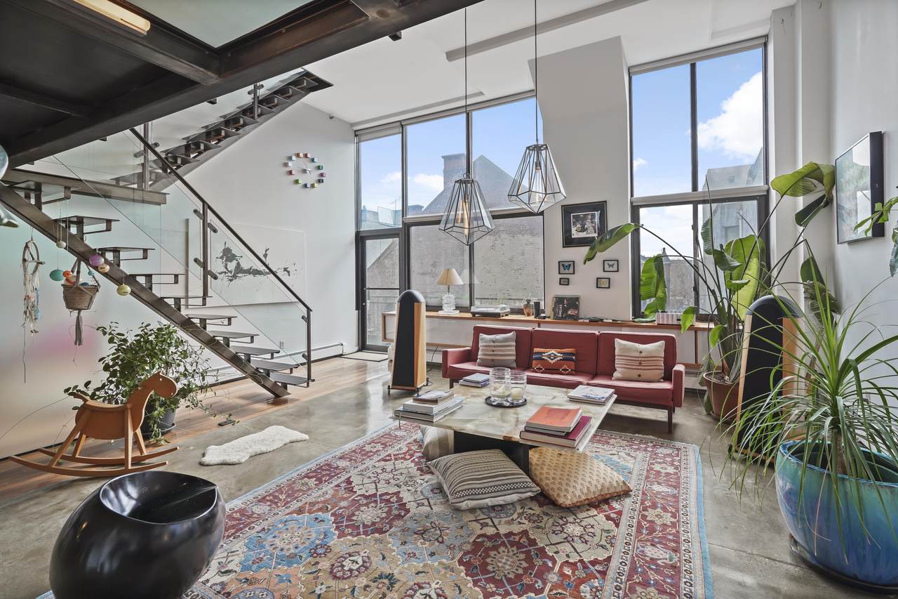 535 Dean Street - Photo 1