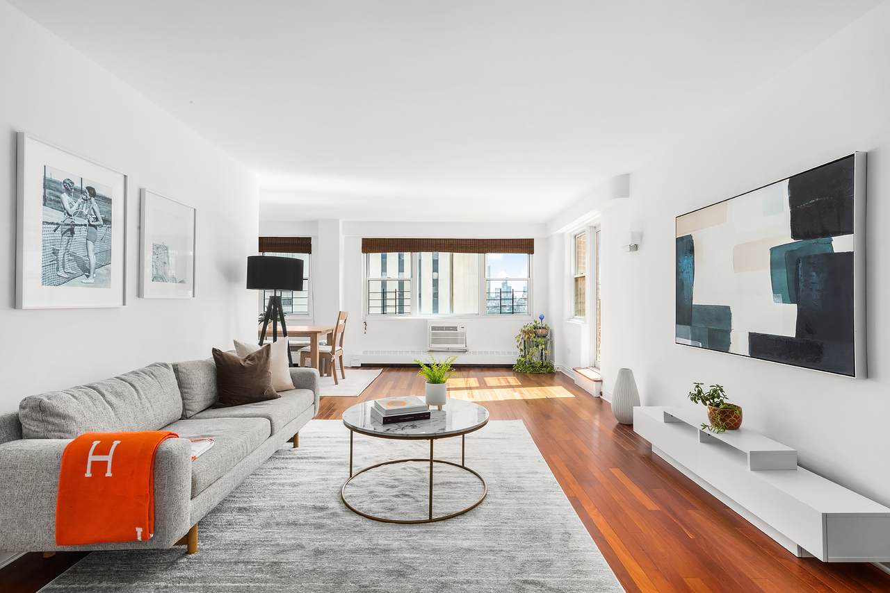 1175 York Avenue - Photo 1