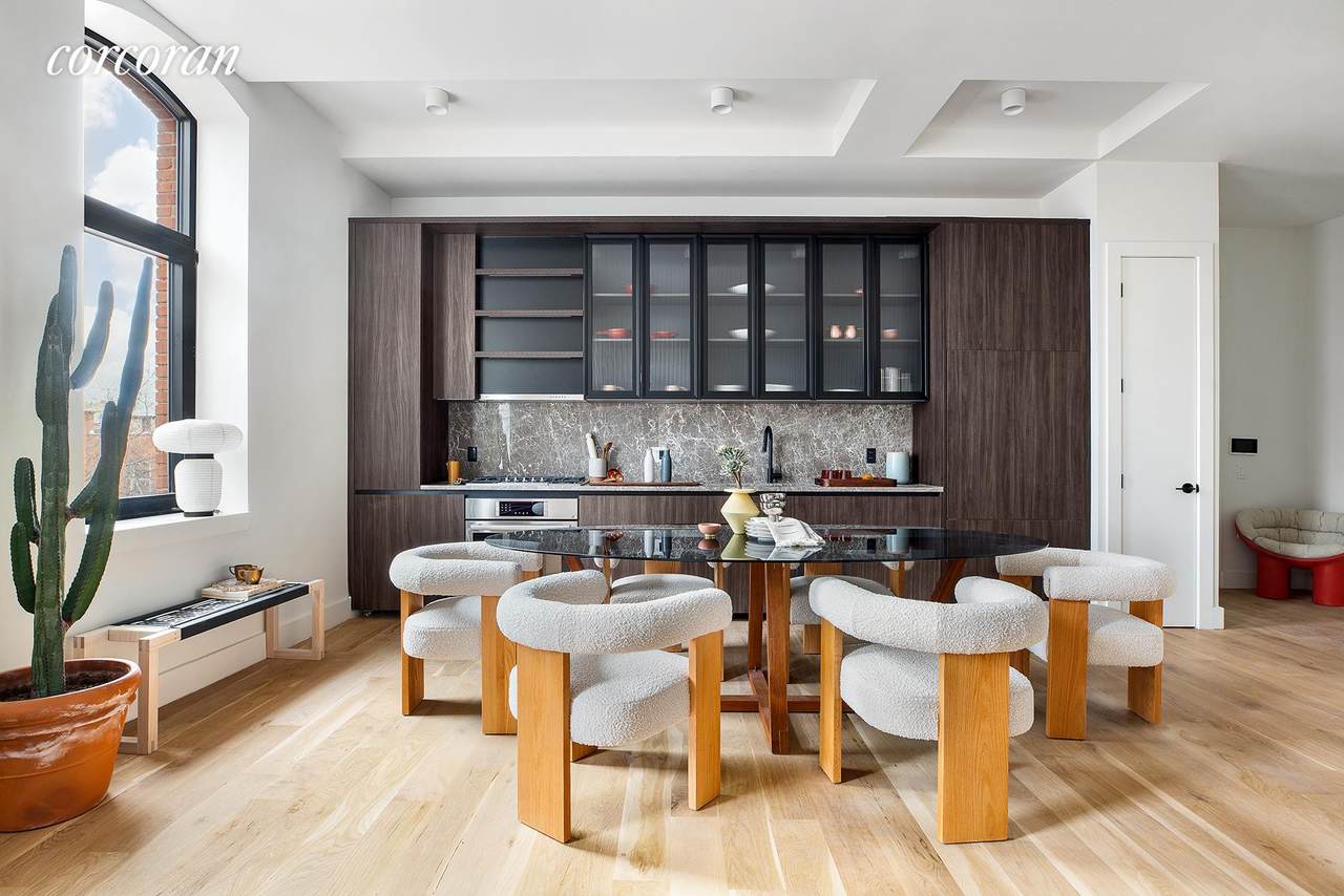 10 Quincy Street - Photo 1