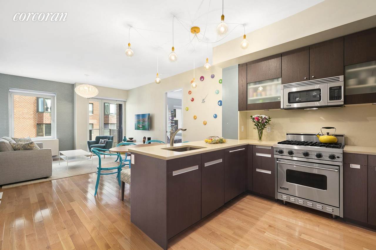 454 54TH Street - Photo 1