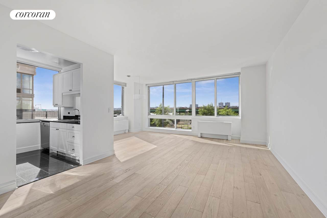 120 Riverside Boulevard - Photo 1