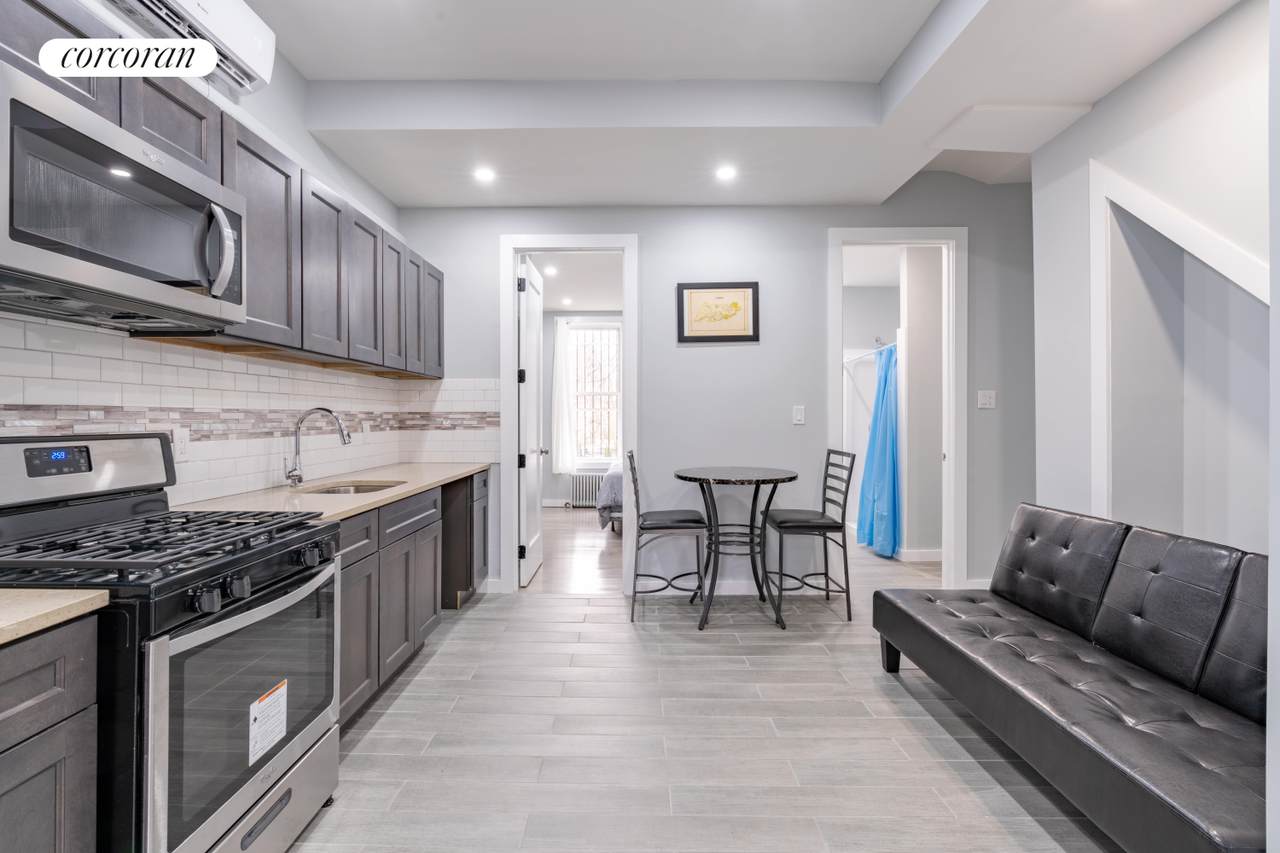 1280 Herkimer Street - Photo 1