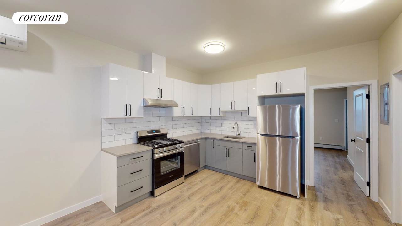 856 4TH Avenue - Photo 1