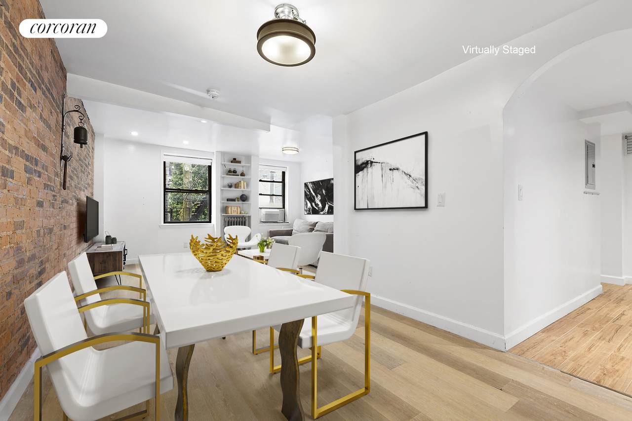 516 Hudson Street - Photo 1