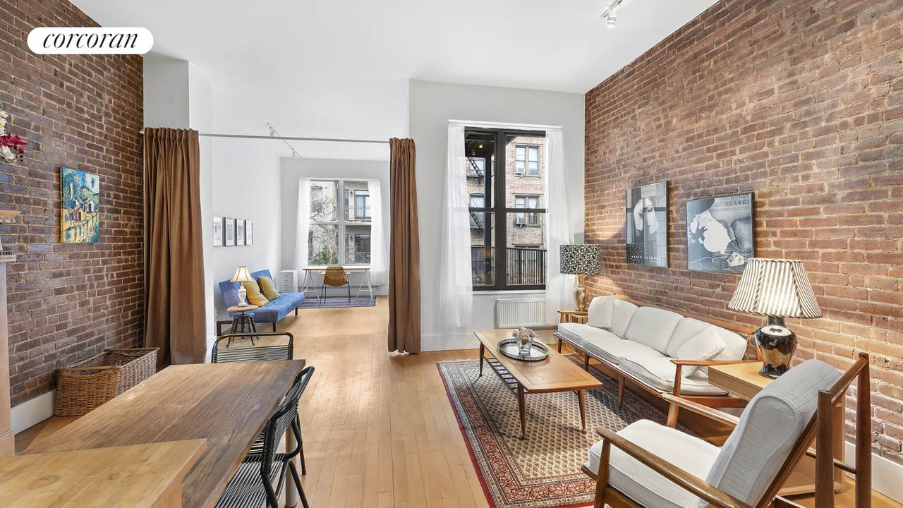 513 149TH Street - Photo 1