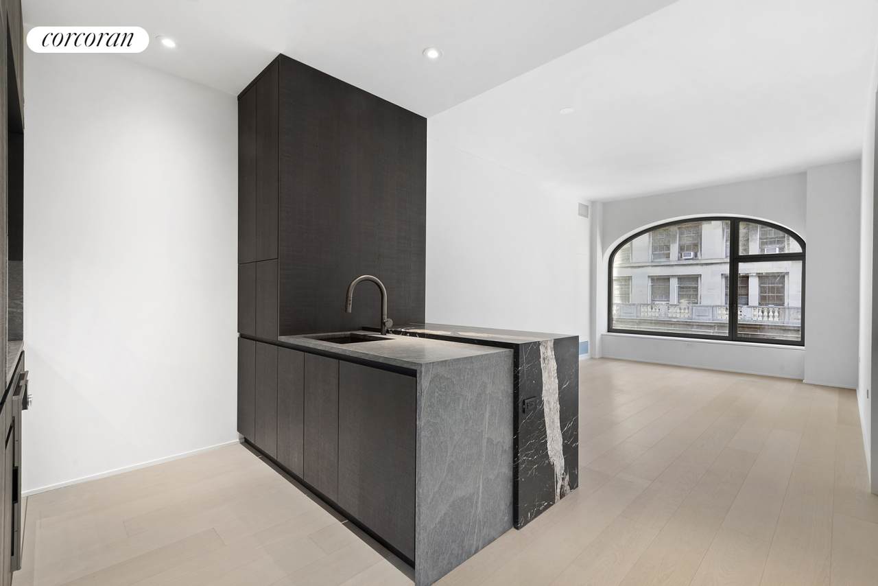 130 William Street - Photo 1