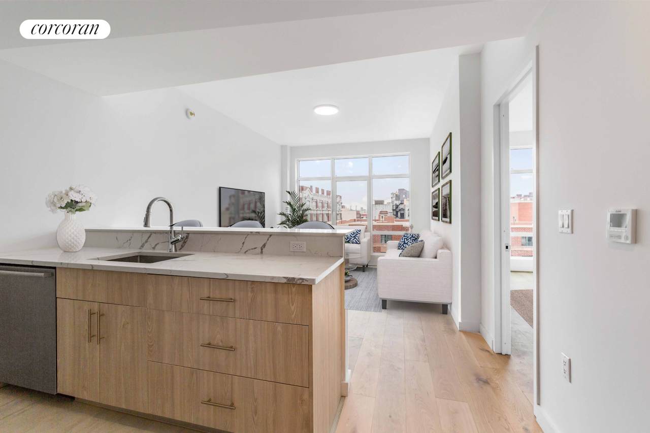 1516 Park Avenue - Photo 1