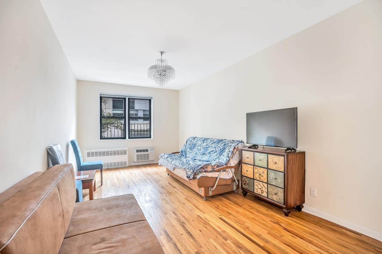 317 54TH Street - Photo 1