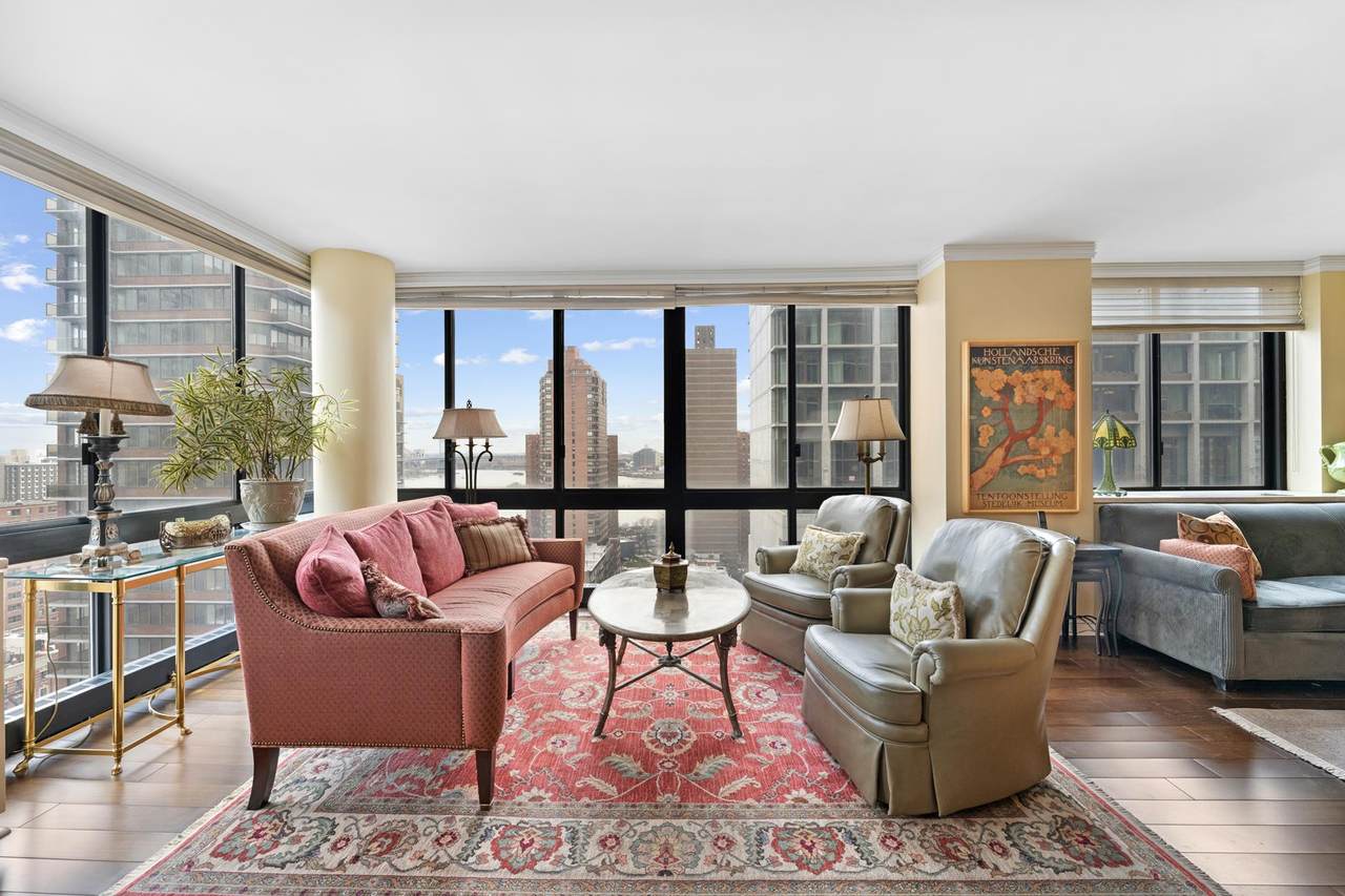 245 93RD Street - Photo 1