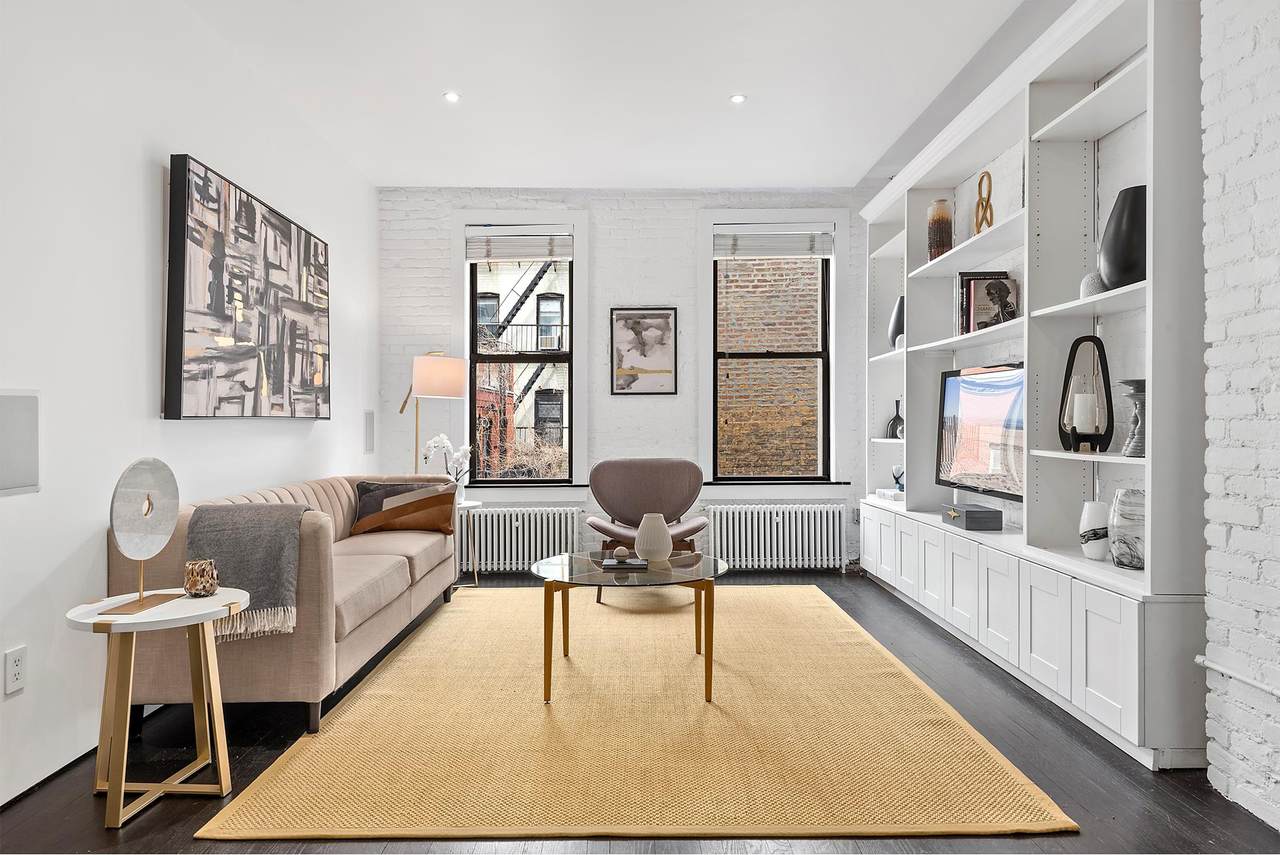 11 Prince Street - Photo 1