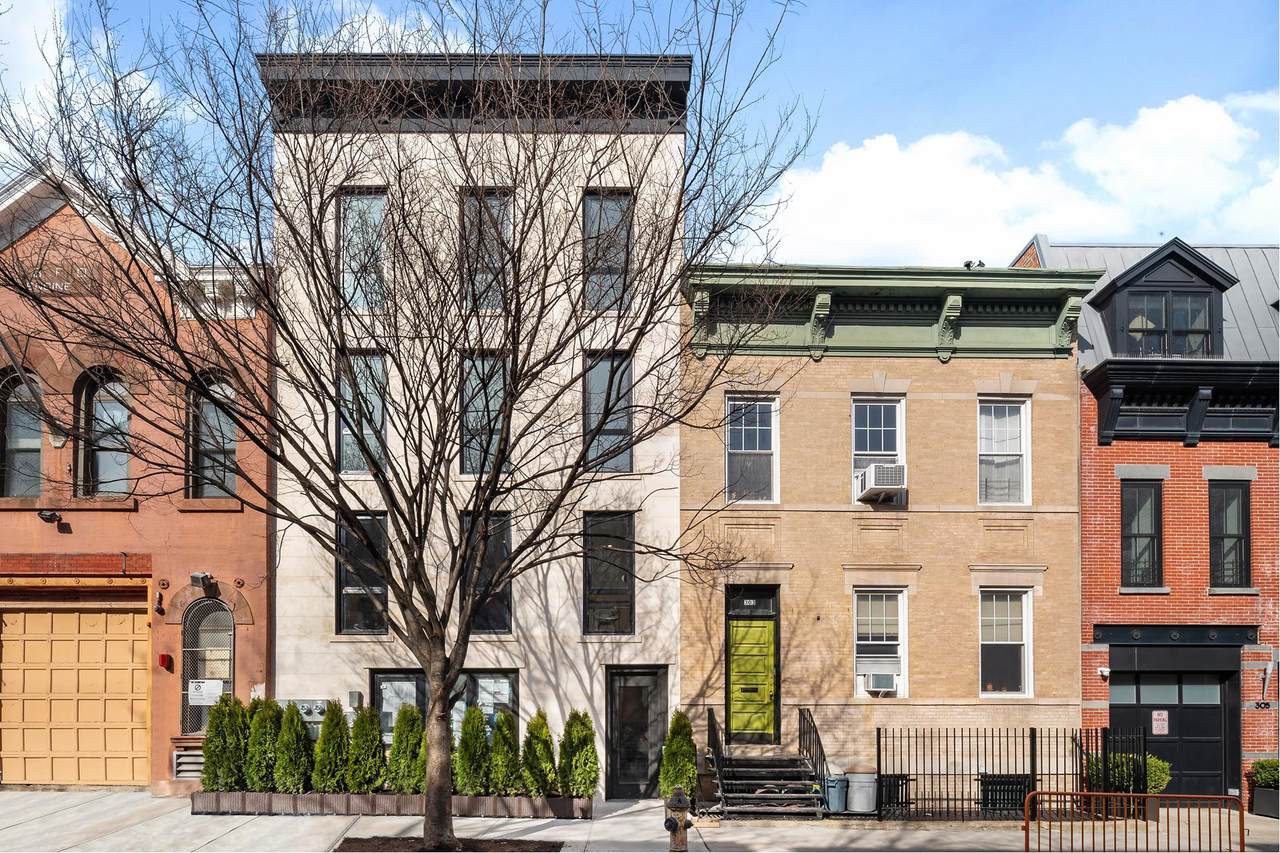 301 De Graw Street - Photo 1