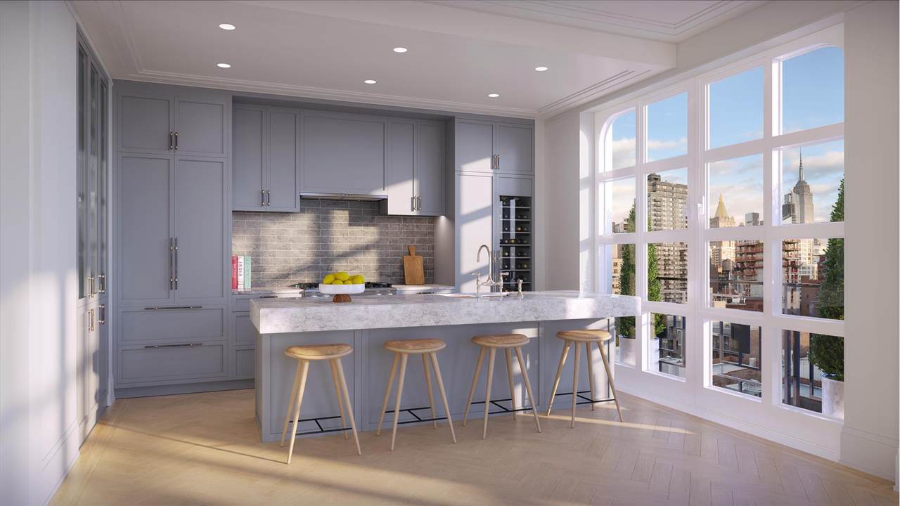 250 21ST Street - Photo 1