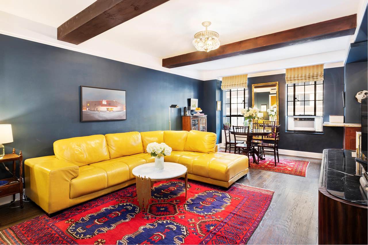 333 56TH Street - Photo 1