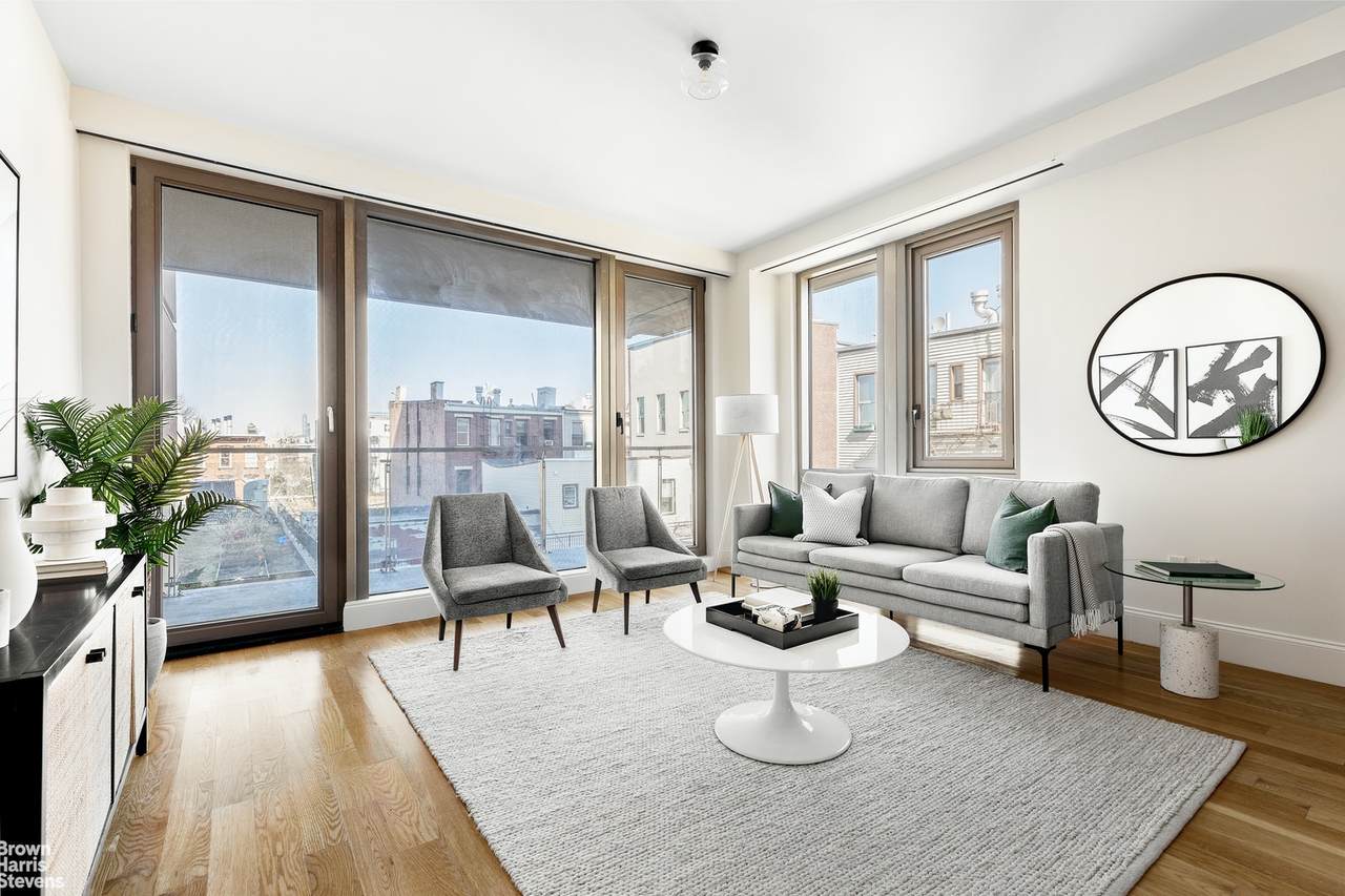 144 8TH Street - Photo 1