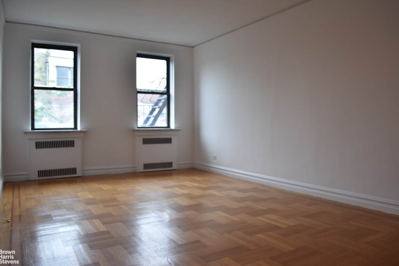 680 Fort Washington Avenue - Photo 1