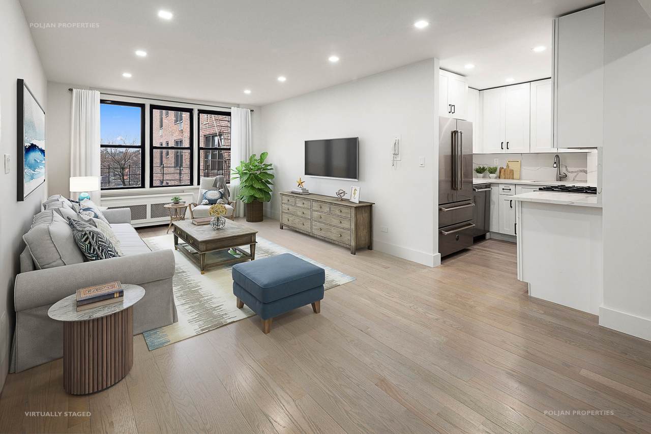 35-20 Leverich Street - Photo 1