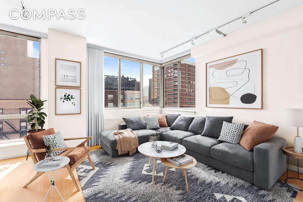 250 30th Street - Photo 1