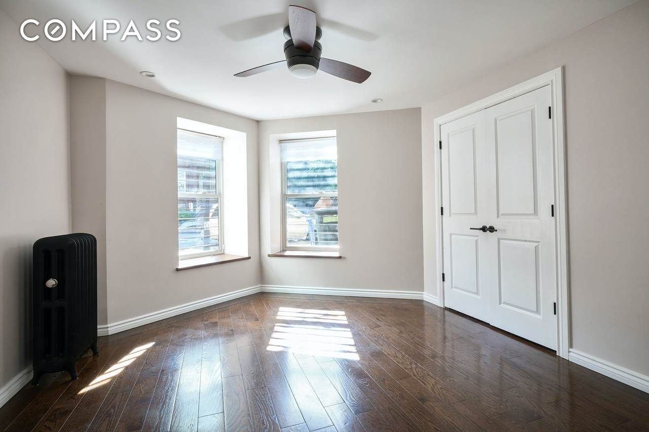 443 Putnam Avenue - Photo 1