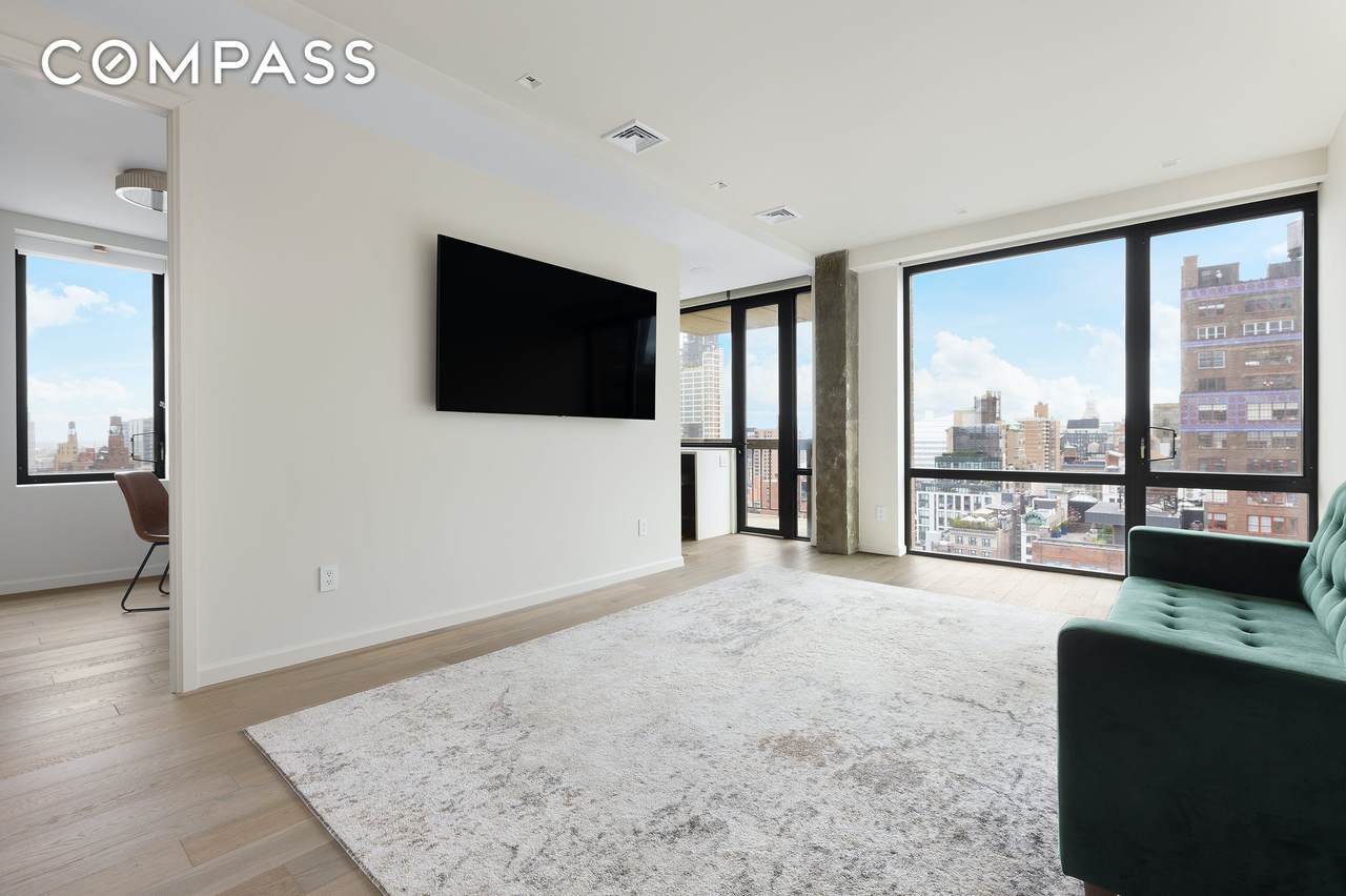 111 30th Street - Photo 1
