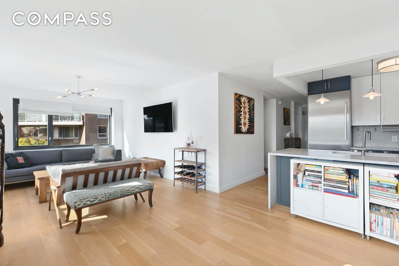 1325 5th Avenue - Photo 1