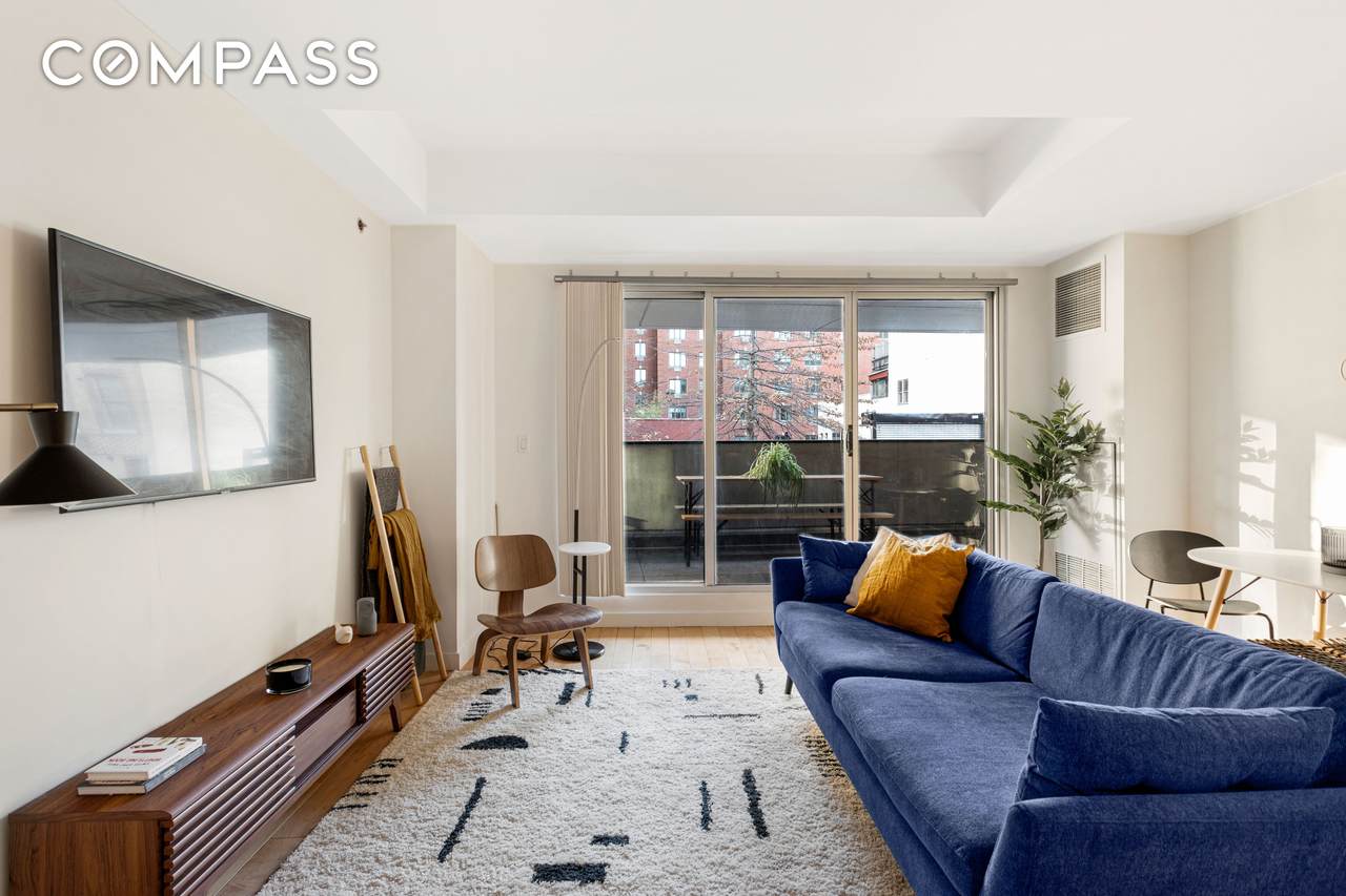 560 Carroll Street - Photo 1