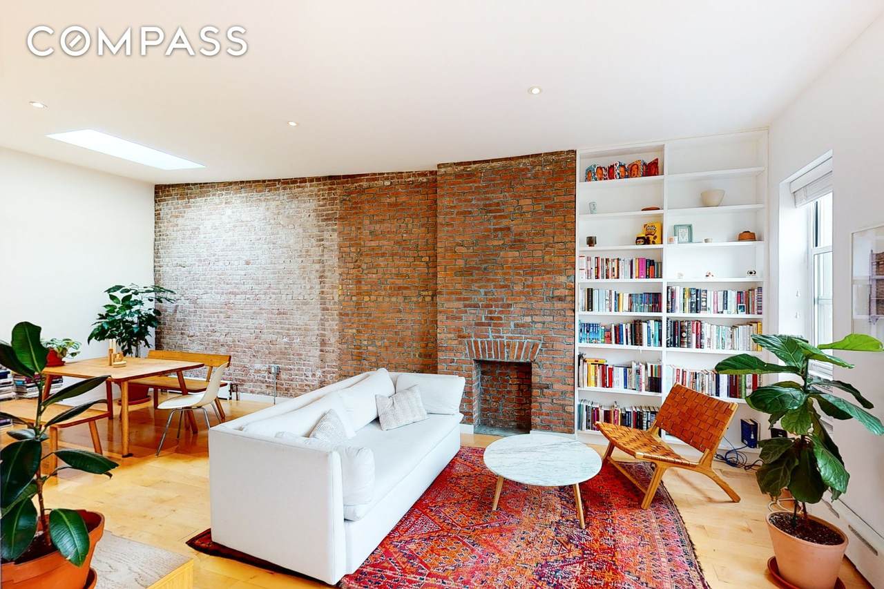 657 Prospect Place - Photo 1