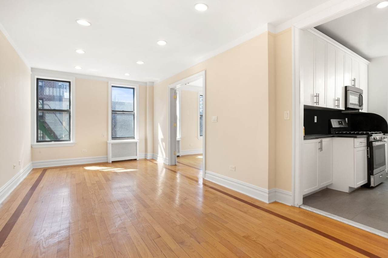 835 Riverside Drive - Photo 1