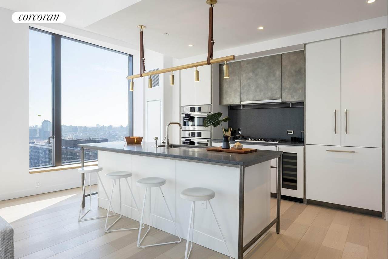 11 Hoyt Street - Photo 1