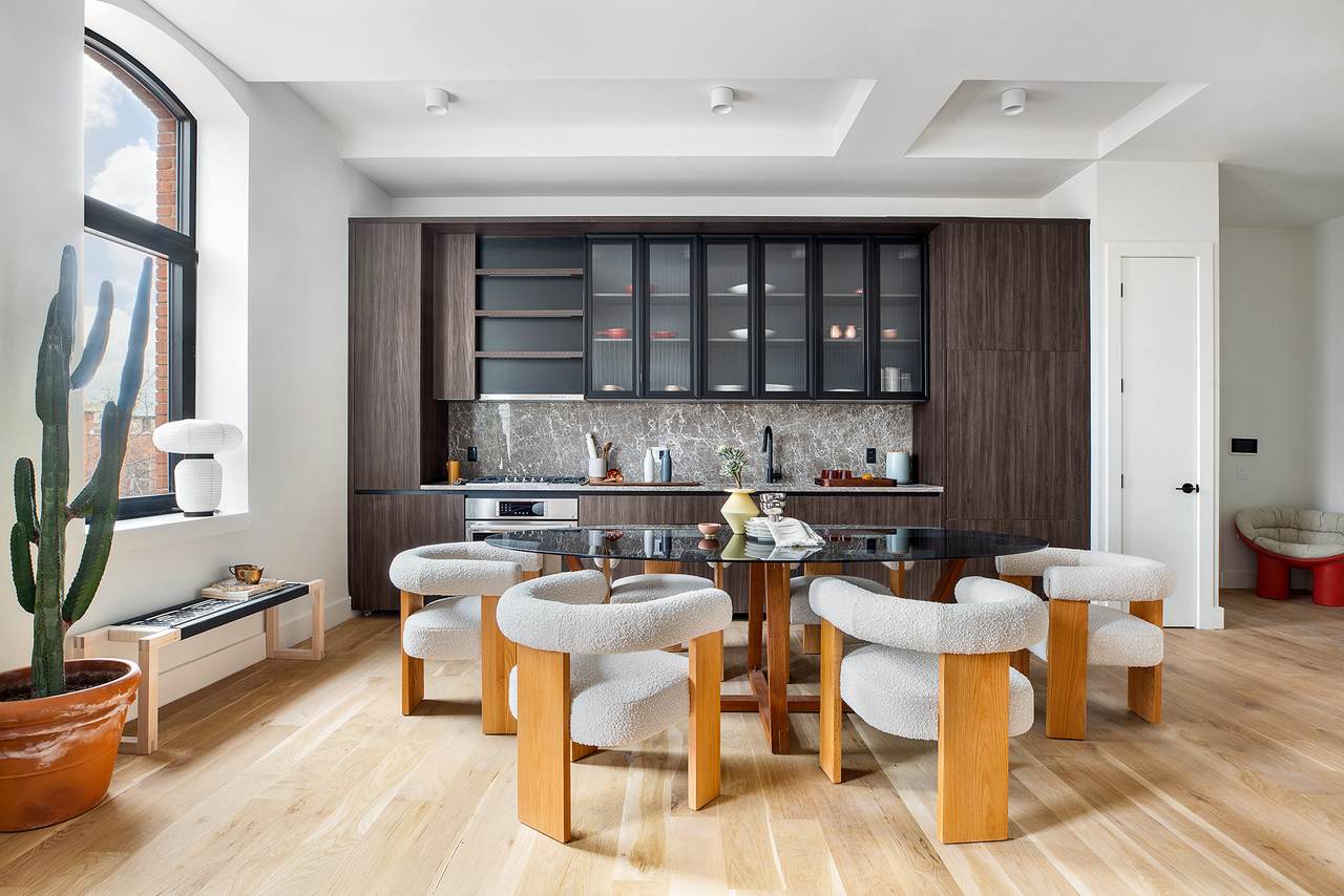 10 Quincy Street - Photo 1