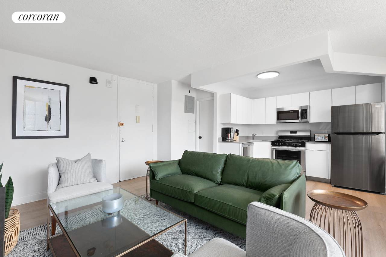 1952 1ST Avenue - Photo 1