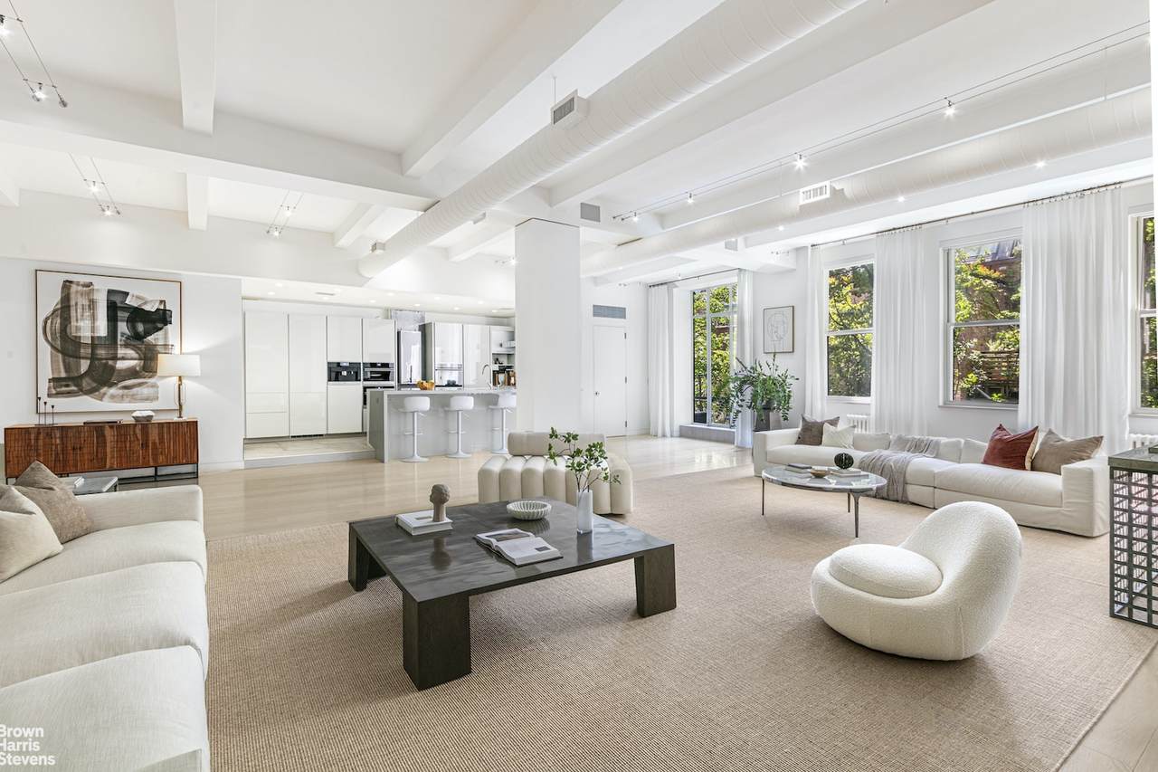 12 12TH Street - Photo 1