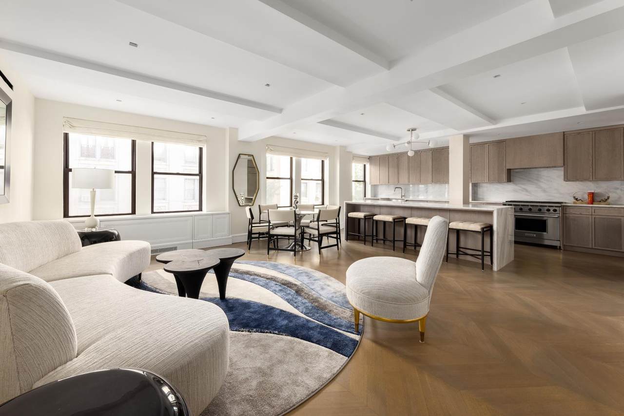 327 Central Park - Photo 1