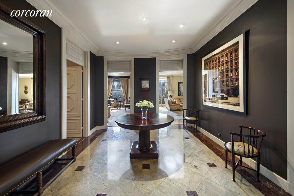 1 Sutton Place - Photo 1