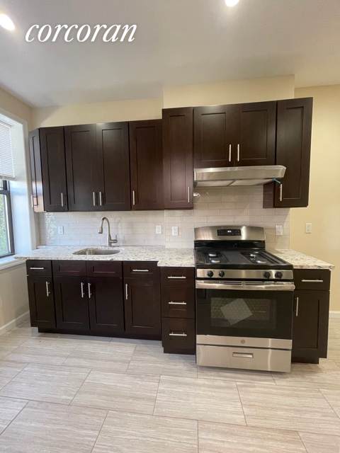 127 Irving Avenue - Photo 1