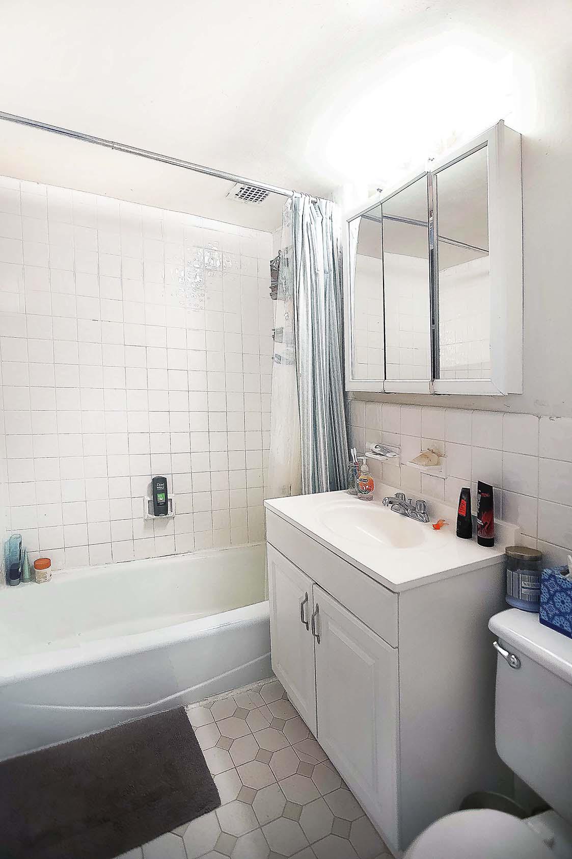 246 102ND St - Photo 1