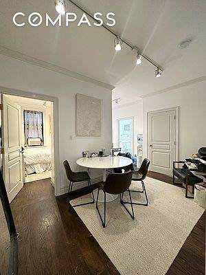 12 5th Avenue - Photo 1