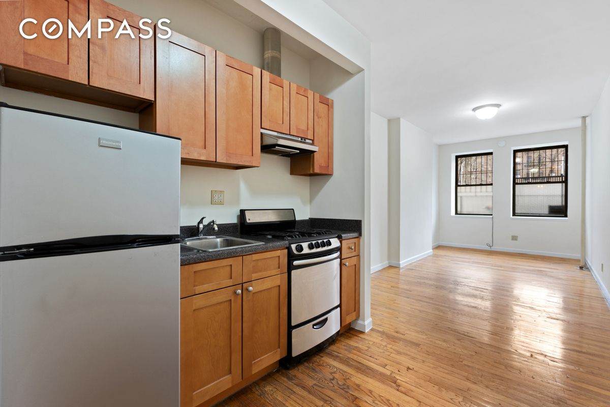 109 2nd Street - Photo 1