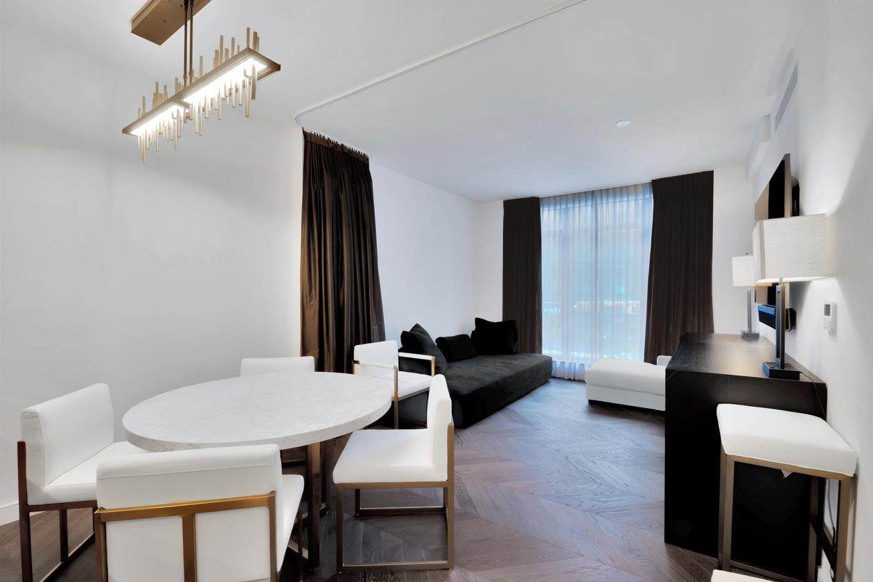 211 14th Street - Photo 1