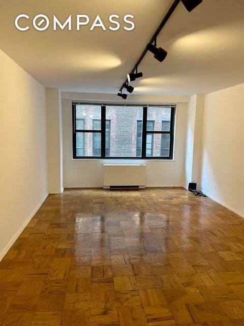 7 14th Street - Photo 1