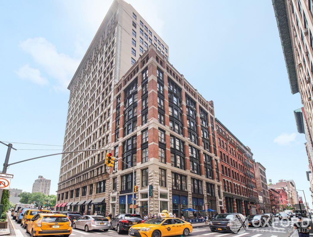 220 Park Ave - Photo 1