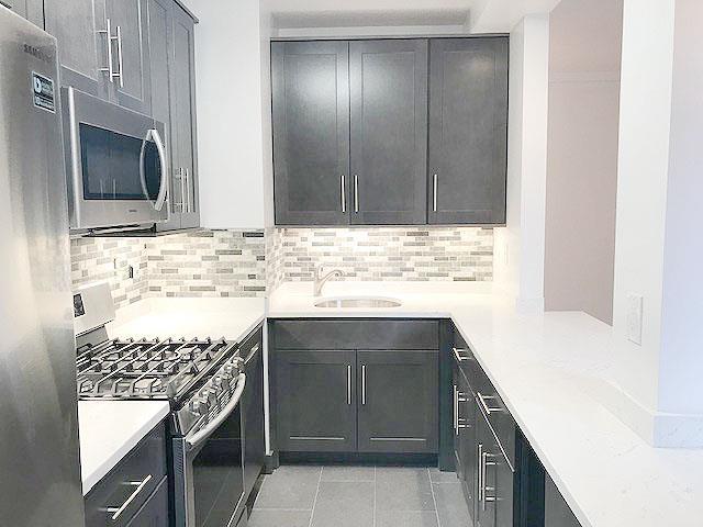72 Barrow St - Photo 1