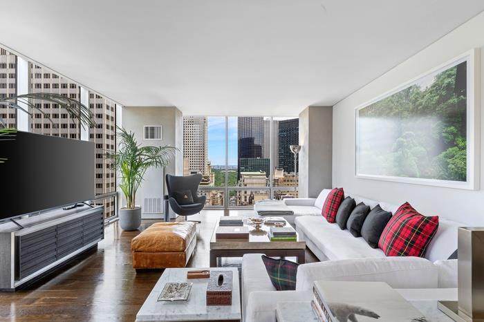 641 5th Avenue - Photo 1