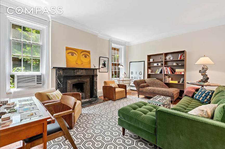 102 10th Street - Photo 1