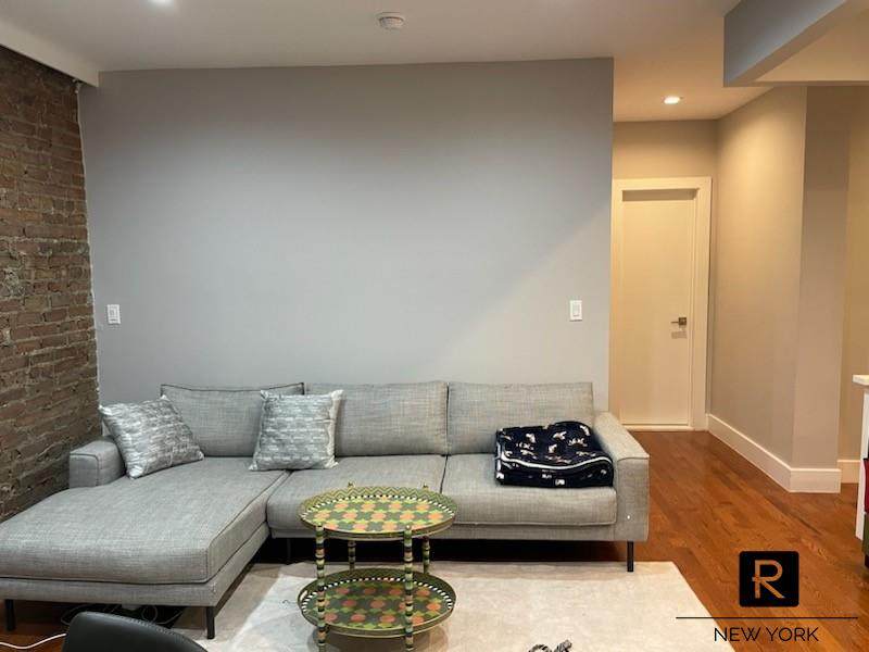 101 Woodruff Avenue - Photo 1