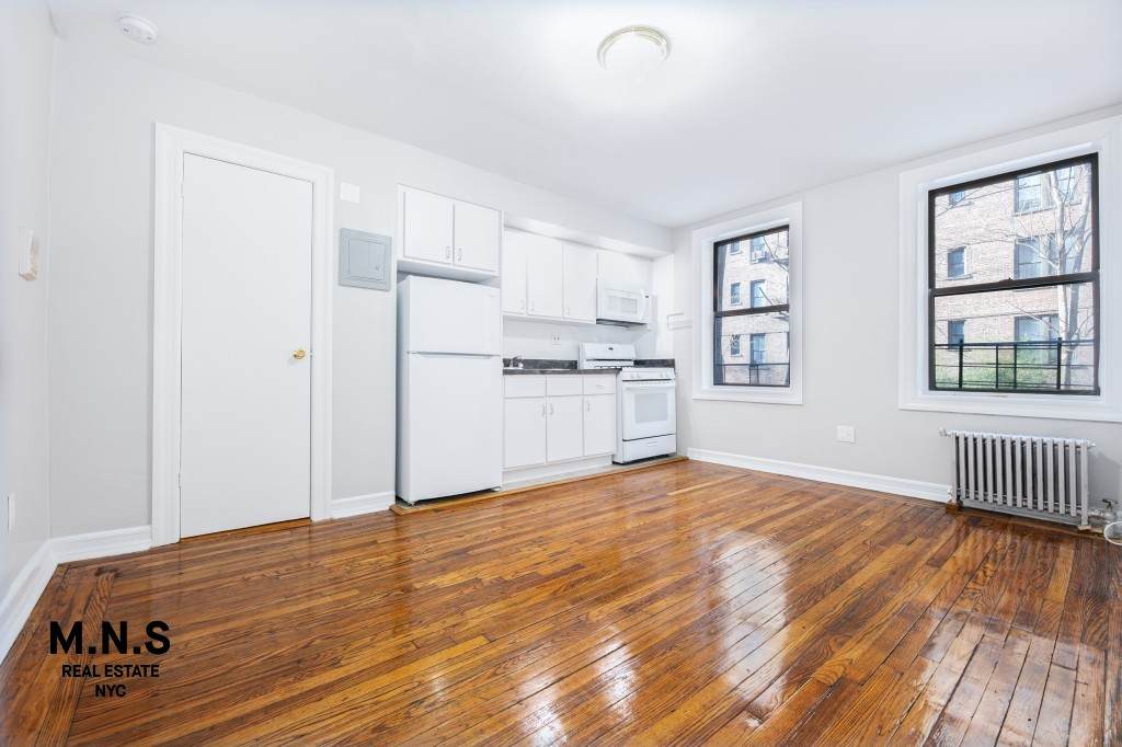 43-06 47th Street - Photo 1