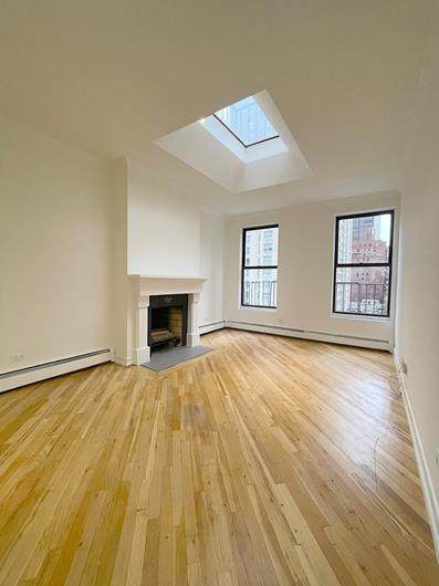 1047 2nd Avenue - Photo 1
